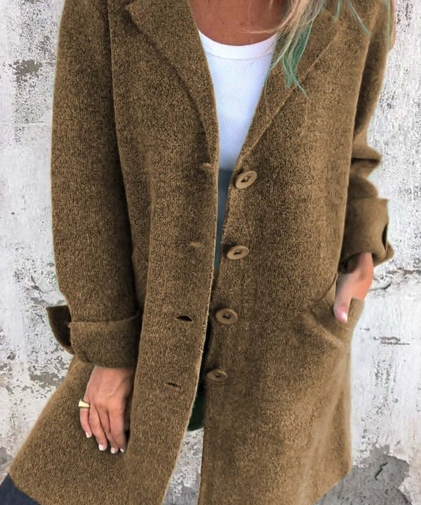 Nika - Elegantní minimalistický kabát